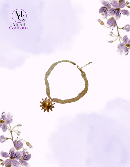 Collar de malla tejida con colgante de sol de acero inoxidable