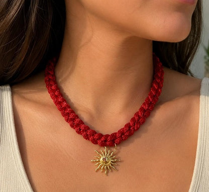 Collar Tejido Rojo